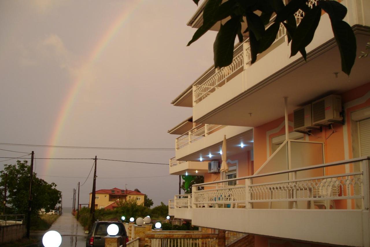 סקאלה פוטאמיאס Porto Thassos Apartments & Studios מראה חיצוני תמונה